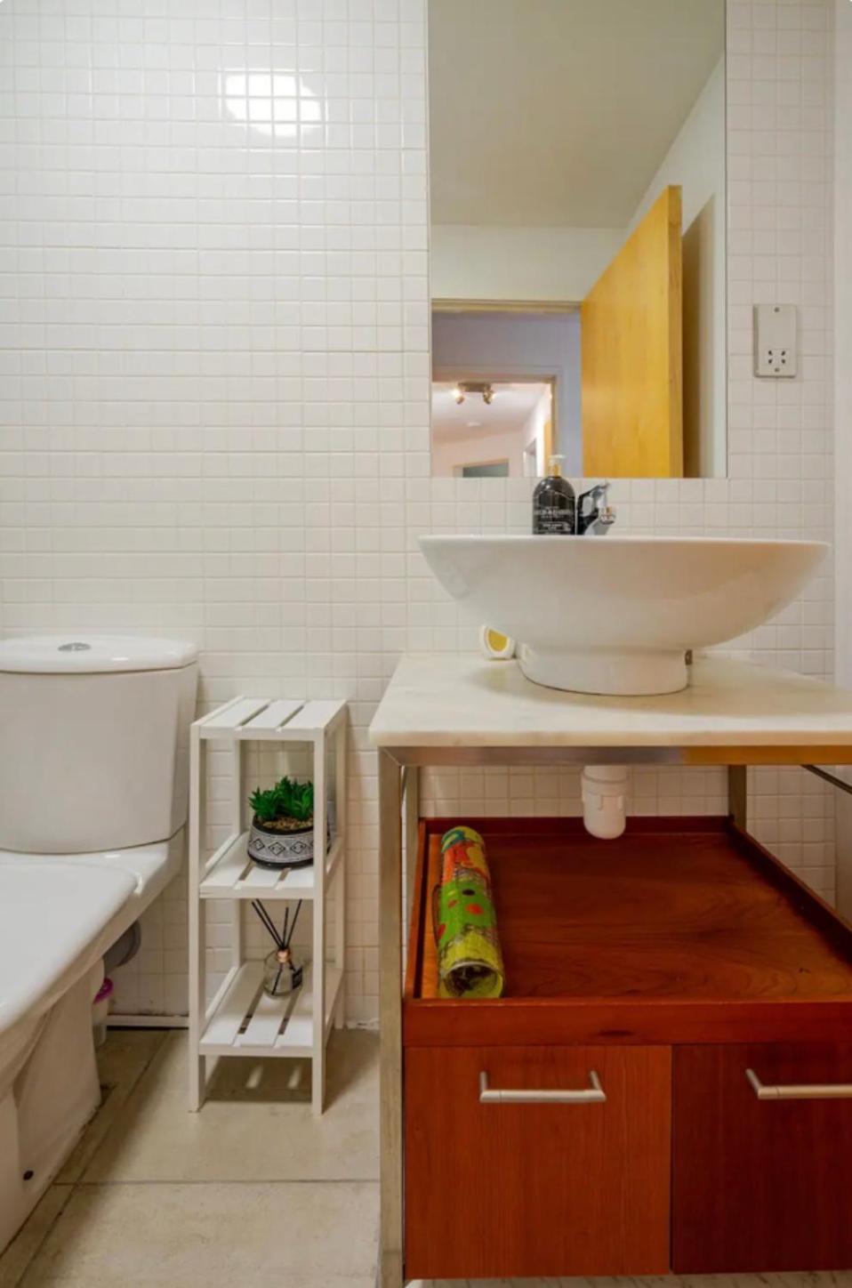 Modern Spacious Retreat Full Fibre Wi-fi & Free Parking *